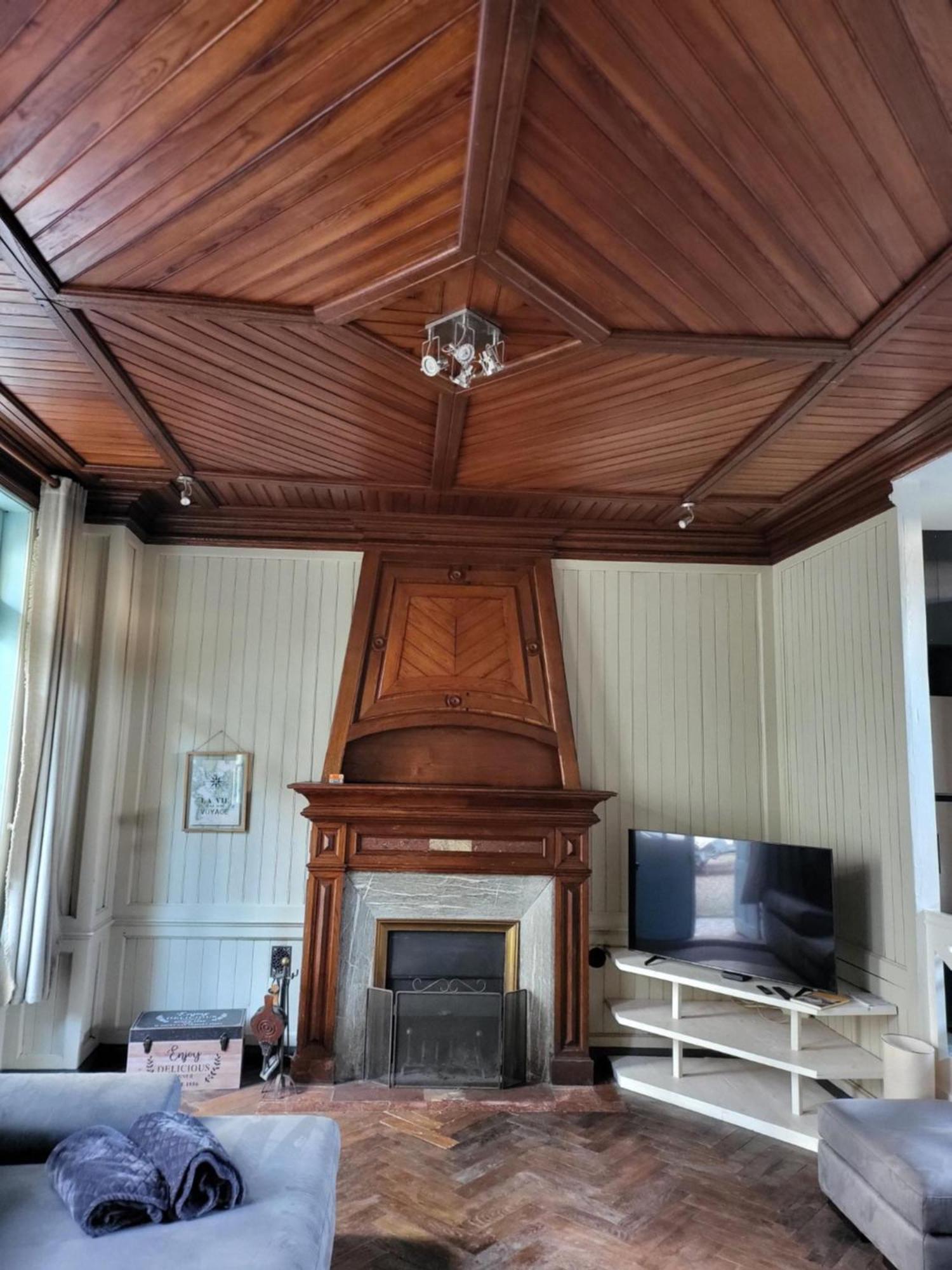 Le Pavillon De L'Intemporelle Bagneres De Bigorre エクステリア 写真