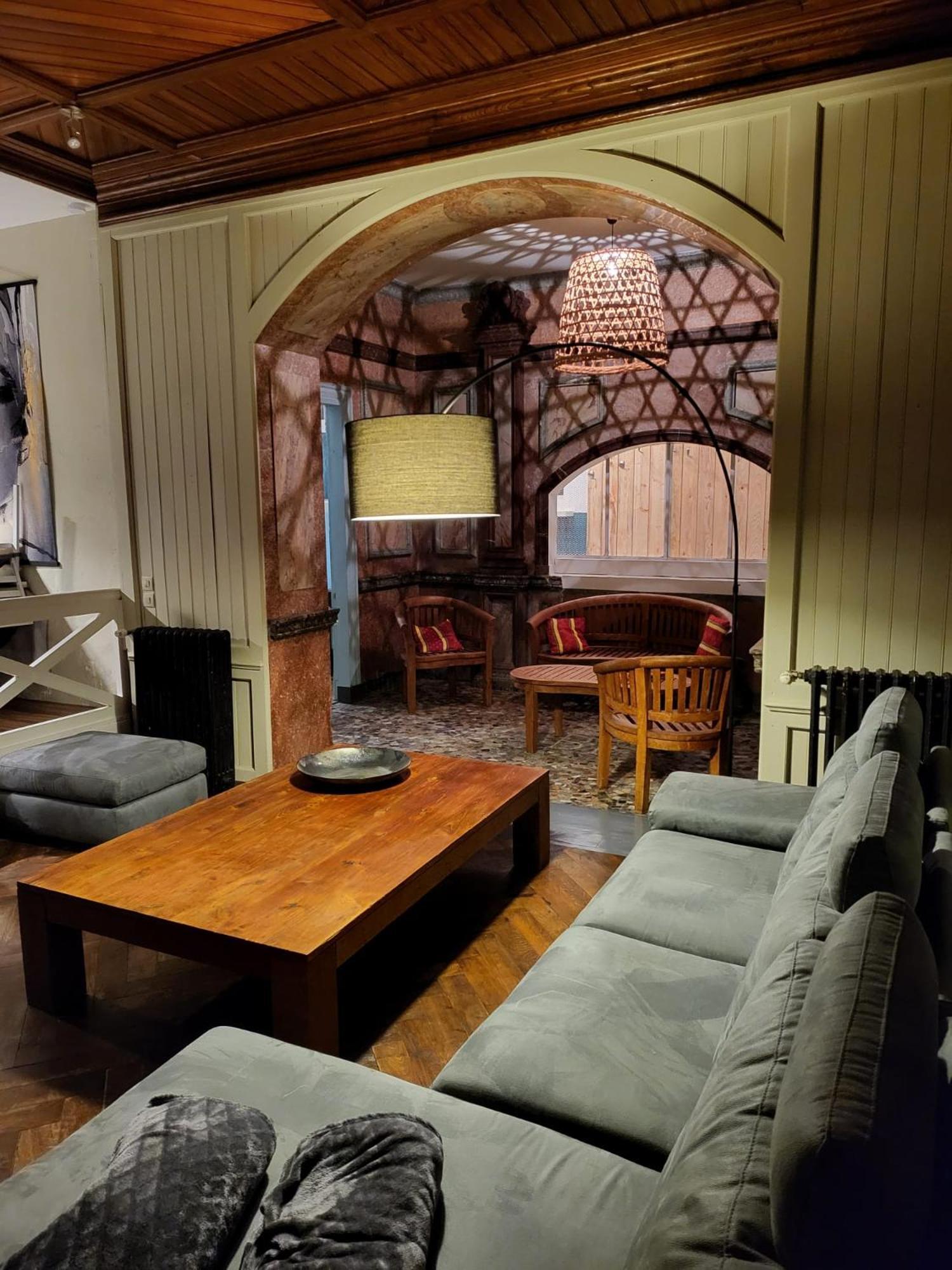 Le Pavillon De L'Intemporelle Bagneres De Bigorre エクステリア 写真